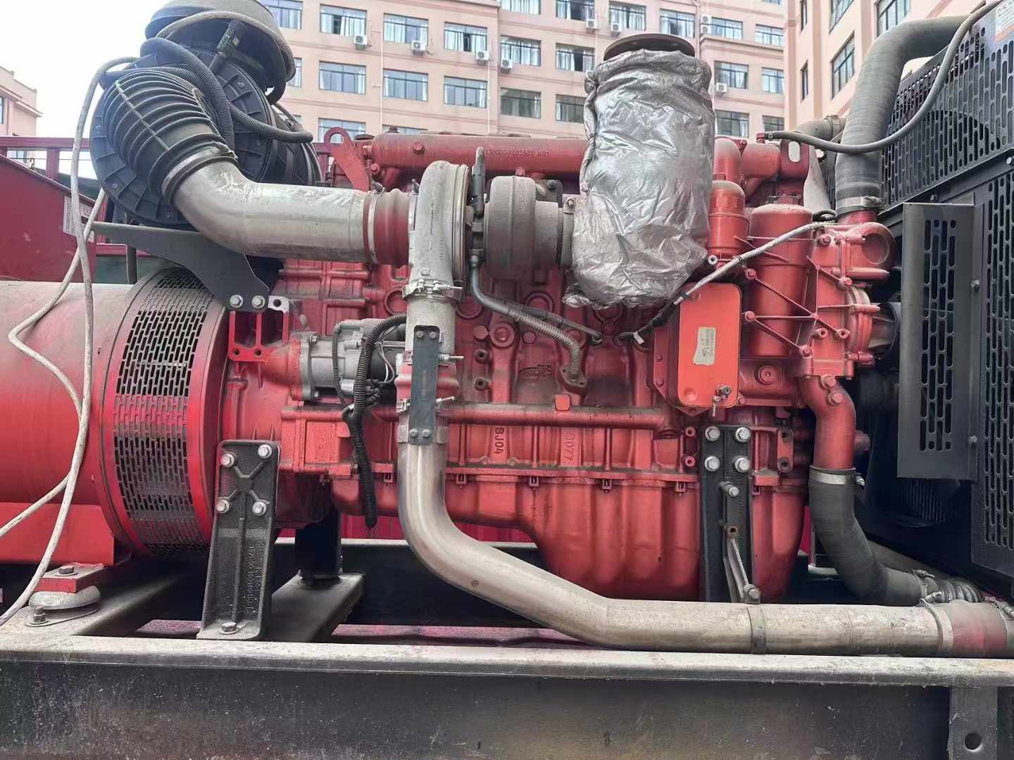 凤山如何选择适合 600kW 柴油发电机组的过载保护器？